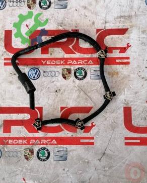 Audi A3 Dolum Boğazı 04L130235G çıkma parça
