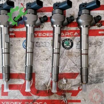 Volkswagen Golf Enjektör 04L130277AE çıkma parça