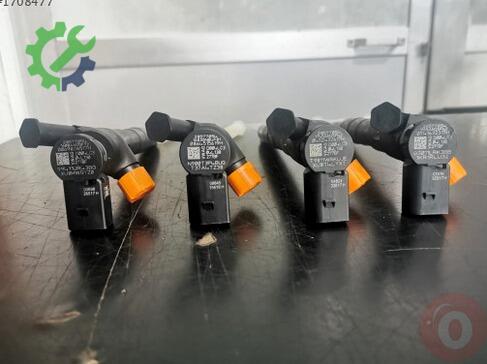 Audi A3 Enjektör 04L130277BF çıkma parça