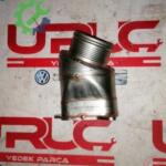 Volkswagen Passat Turbo Hortumu 04L131111L Sökme Çıkma