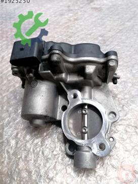 Volkswagen Golf EGR Valfi 04L131501M çıkma parça