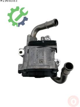 Volkswagen Passat EGR Valfi 04L131501R çıkma parça