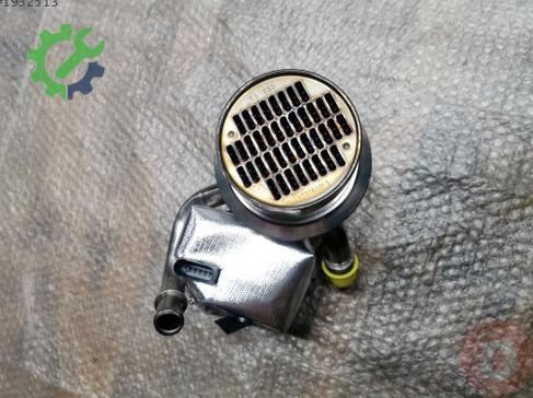 Volkswagen Golf EGR Valfi 04L131512F çıkma parça