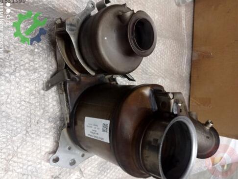 Volkswagen Golf Partikül Filtresi 04L131723DA çıkma parça