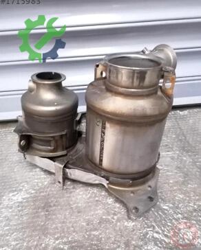 Audi Q2 Partikül Filtresi 04L131678H çıkma parça
