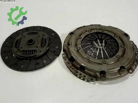 Volkswagen Golf Debriyaj Seti 04L141015D çıkma parça