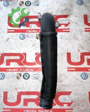 Audi A4 Turbo Hortumu 04L145770N çıkma parça