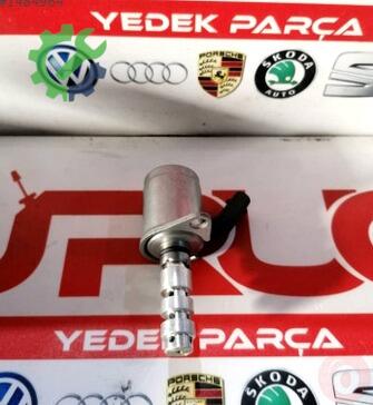 Audi A3 Yağ Pompası 04L906455B çıkma parça