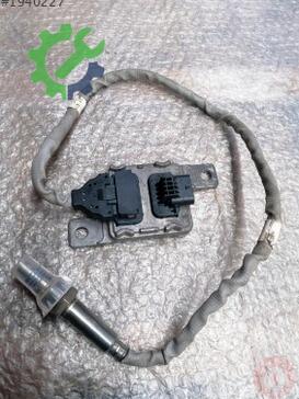 Volkswagen Passat Oksijen Sensörü 04L907805CE çıkma parça