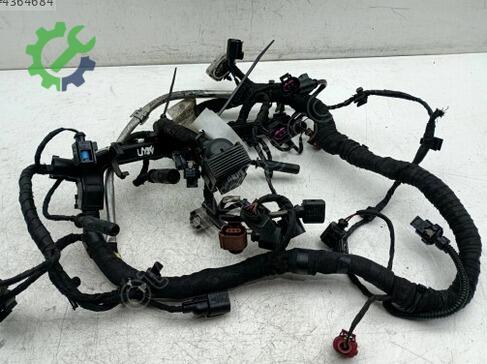 Volkswagen Golf Elektrik Tesisatı 04L972627AF çıkma parça