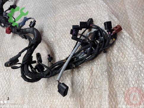 Volkswagen Passat Elektrik Tesisatı 04L972627LK çıkma parça