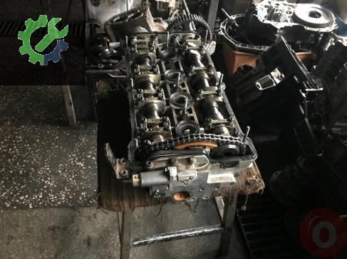 Volkswagen Passat Silindir Kapağı 058103373 çıkma parça