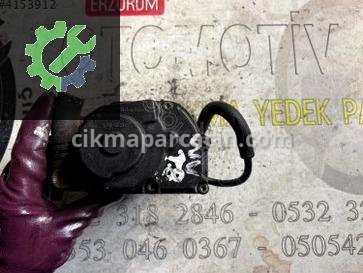 Skoda Octavia Gaz Kelebeği 058133063H çıkma parça