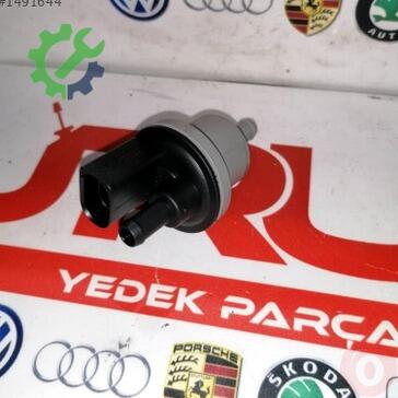 Volkswagen Golf Turbo Valfi 058133517B çıkma parça