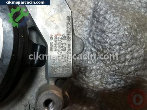 Audi Q7 Turbo çıkma parça
