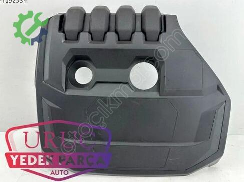 Audi A3 Motor Kapağı 05E103925P çıkma parça