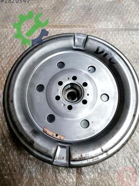 Volkswagen Passat Volant 05E105266C çıkma parça
