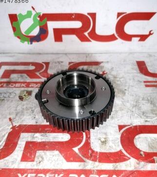 Audi A3 Eksantrik Dişlisi 05E109088B çıkma parça