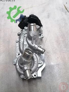 Volkswagen Golf Devirdaim 05E121042B çıkma parça