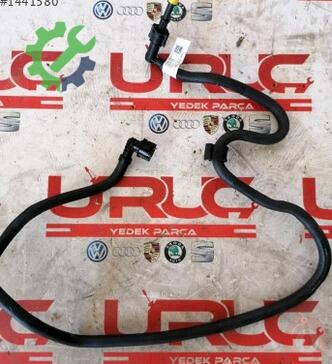 Audi A3 Dolum Boğazı 05E133723F çıkma parça