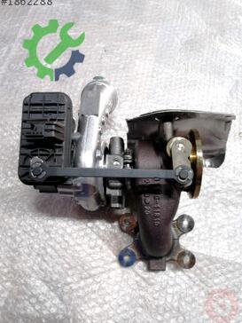 Volkswagen Golf Turbo 05E145701K çıkma parça