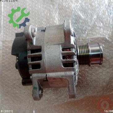 Volkswagen Golf Şarj Dinamosu 05E903026E çıkma parça