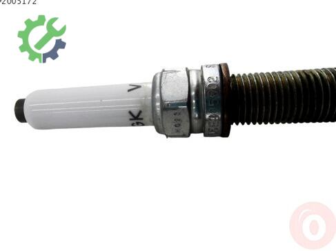 Volkswagen Golf Buji 05E905602 çıkma parça