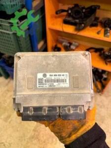 06A 906 033 HE Volkswagen Jetta Motor Beyini Çıkma Orijinal