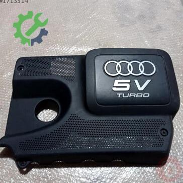Audi TT Motor Kapağı 06A103724AD çıkma parça