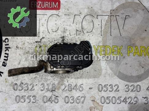 Seat Leon Gaz Kelebeği 06A133062Q çıkma parça