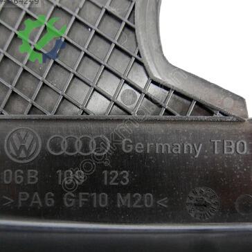 Audi A4 Triger Kapağı 06B109123 çıkma parça
