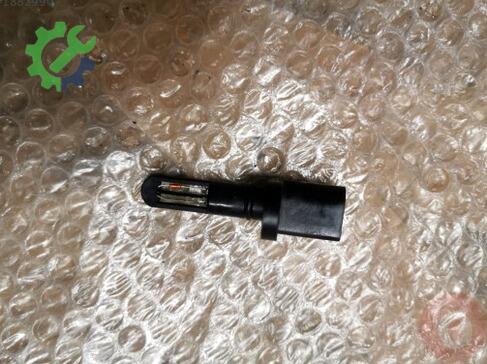 Skoda Octavia Oksijen Sensörü 06B905379D çıkma parça