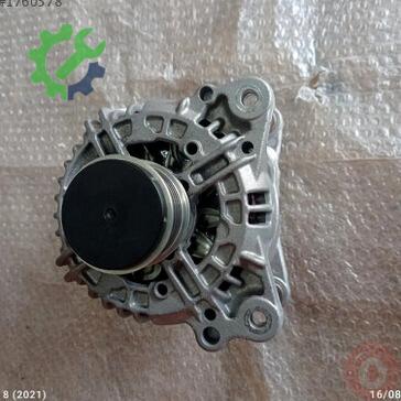 Audi A6 Şarj Dinamosu 06F903023F çıkma parça