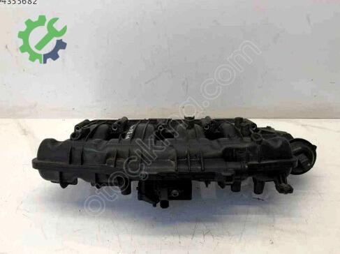 Audi A4 Emme Manifoldu 06H133201E çıkma parça