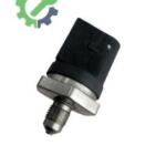 Çıkma Audi A4 Basınç Sensörü 06H906051J
