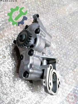 Volkswagen Golf Yağ Pompası 06J115105A çıkma parça