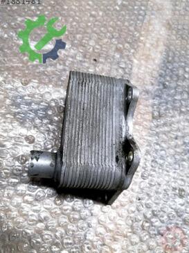 Volkswagen Golf Yağ Soğutucu 06J117021J çıkma parça