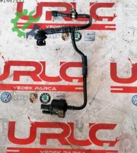 Audi A5 Orijinal Çıkma Hava Filtresi Hortumu 06J133781CA