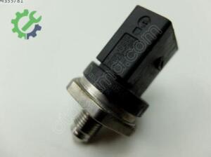 Audi A5 2025 Çıkma Basınç Sensörü 06J906051B
