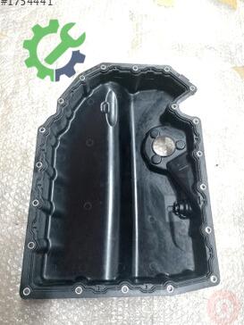 Volkswagen Passat Karter 06K103598S çıkma parça