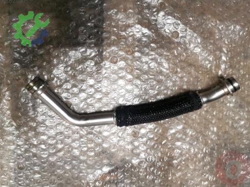 Volkswagen Golf Geri Dönüş Borusu 06K145735T çıkma parça