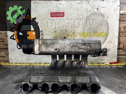 Volkswagen Transporter Emme Manifoldu 074129713 çıkma parça