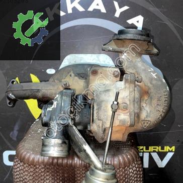 Volkswagen Transporter Turbo 074145701A çıkma parça