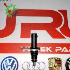Audi A4 2021 Egzoz Sensörü Çıkma - 079919523B