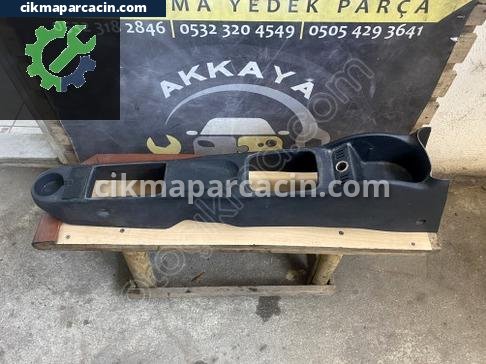 Opel Corsa Orta Konsol çıkma parça