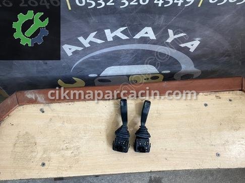 Opel Combo Silecek Kolu 09185417 çıkma parça