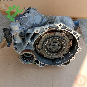 Volkswagen Golf Şanzıman Komple 0CG301103B çıkma parça