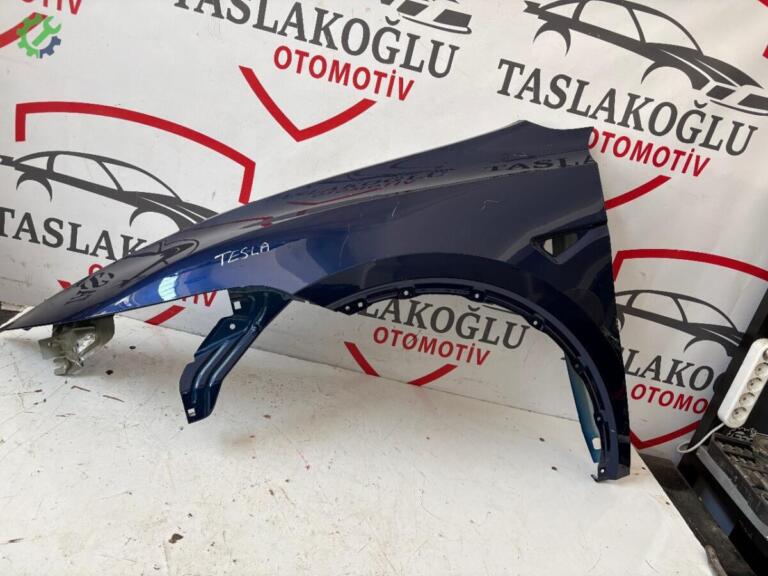 Tesla Model Y Çamurluk çıkma parça
