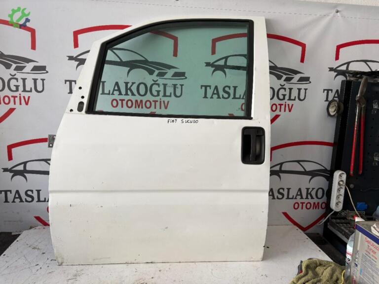 Fiat Scudo Sol Ön Kapı çıkma parça