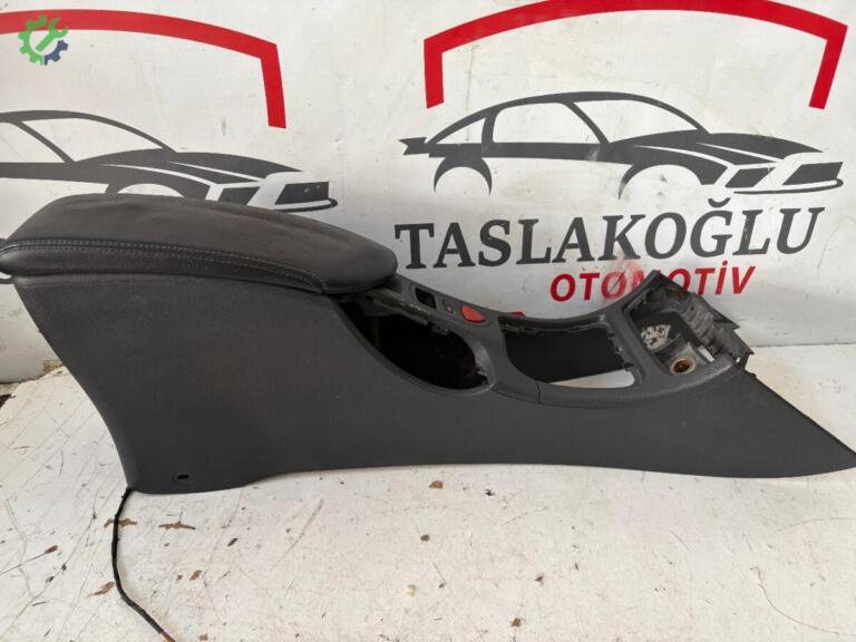 Renault Laguna Orta Konsol çıkma parça